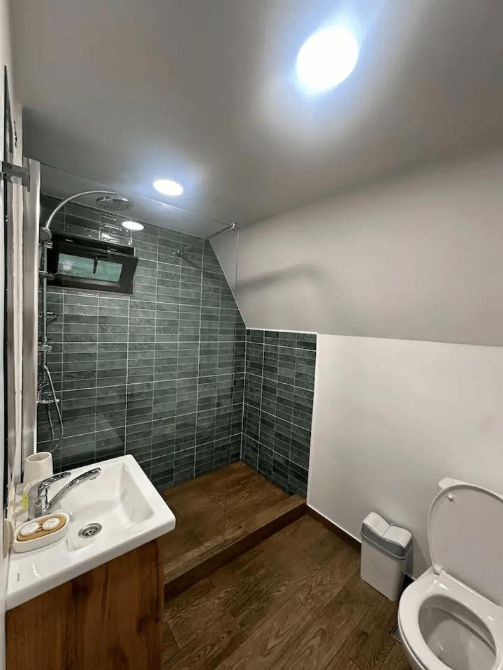 A&B Cottages 카즈베기 외부 사진