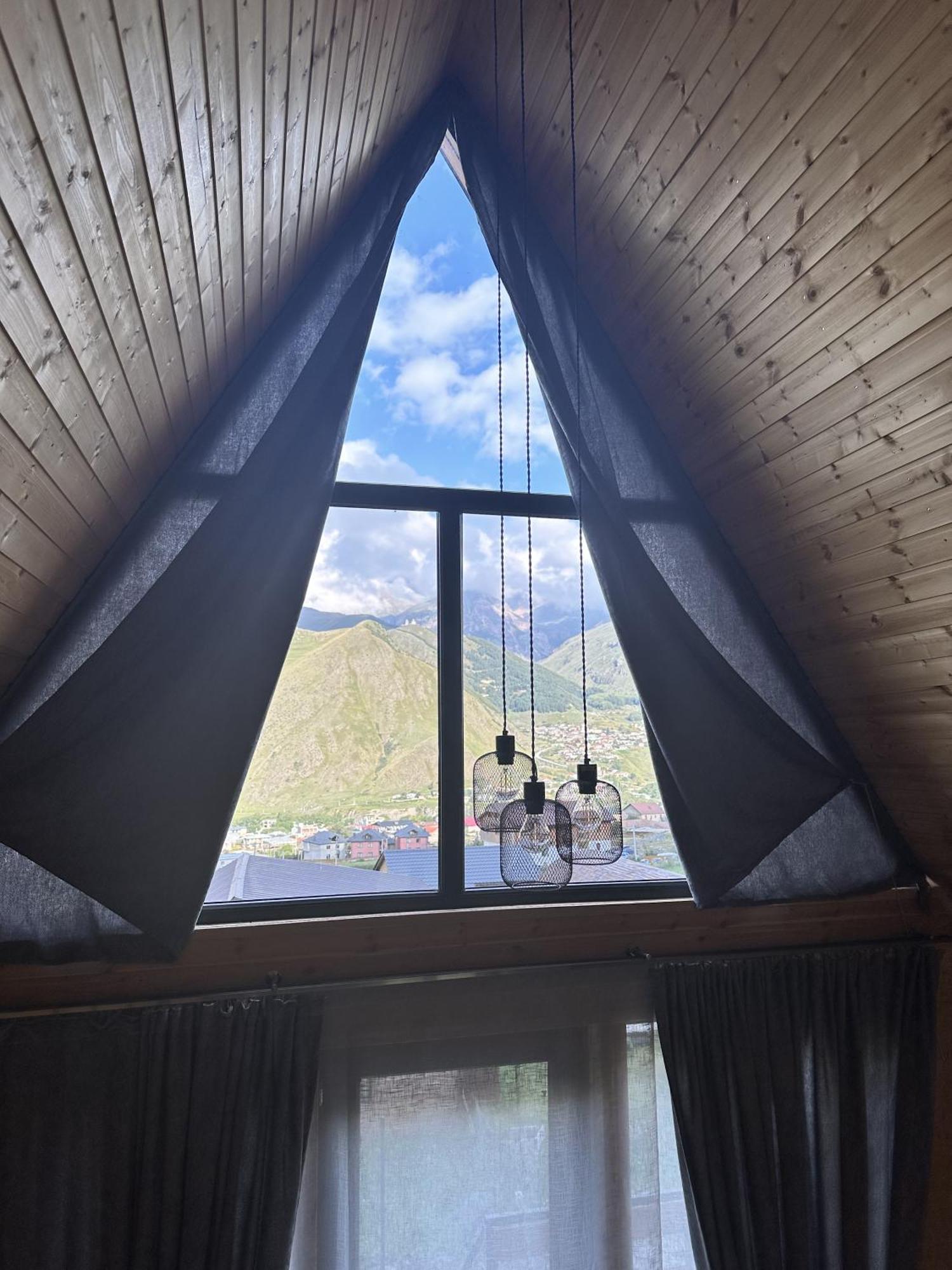 A&B Cottages 카즈베기 외부 사진