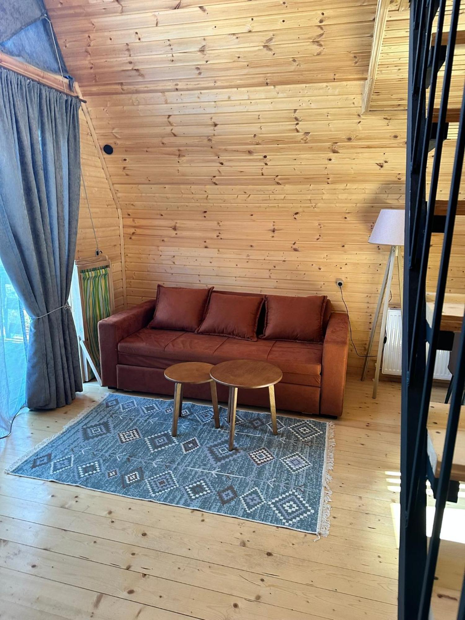A&B Cottages 카즈베기 외부 사진