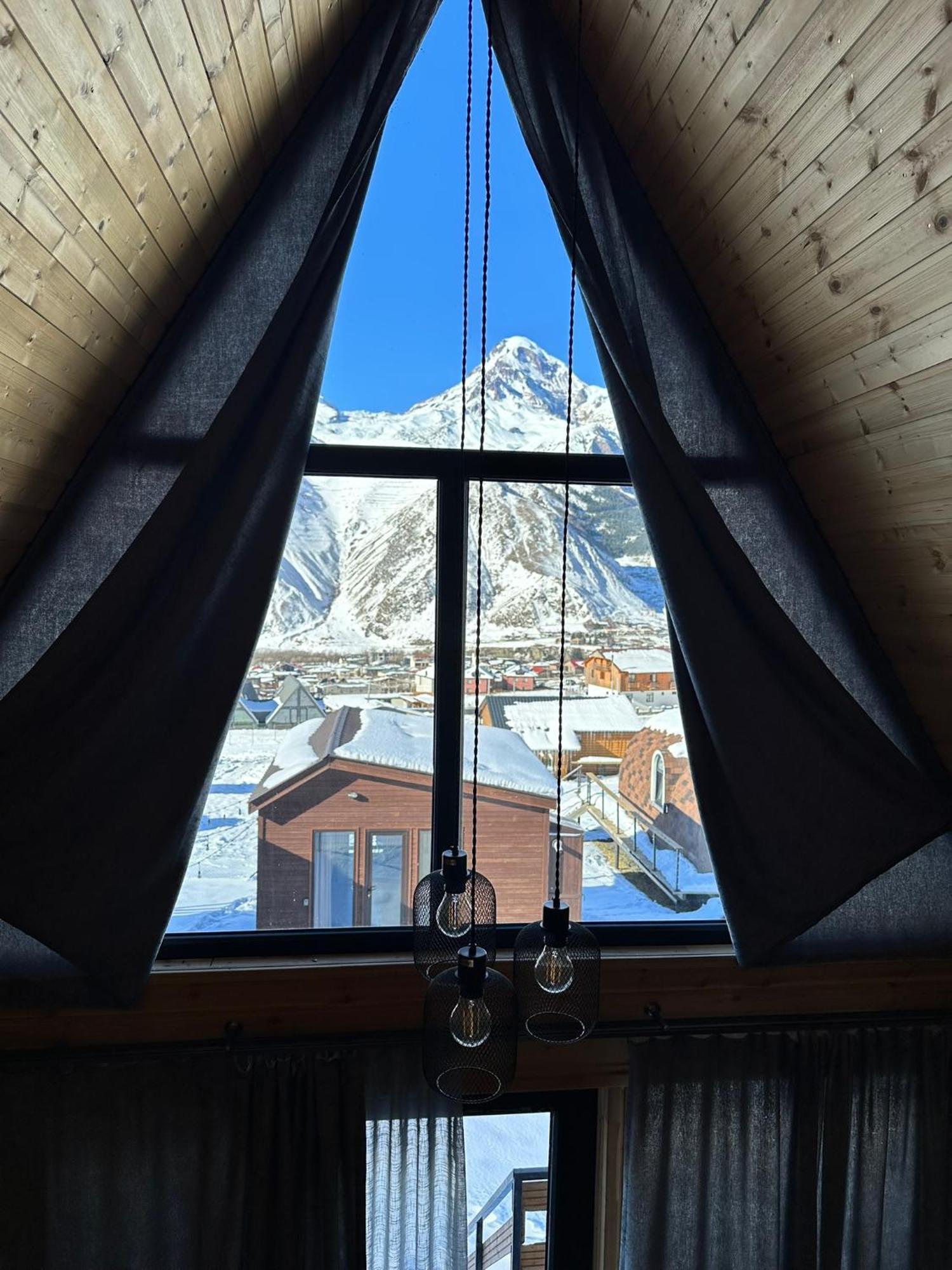 A&B Cottages 카즈베기 외부 사진